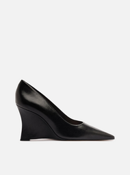 Scarpin Preto Couro Salto Alto Anabela