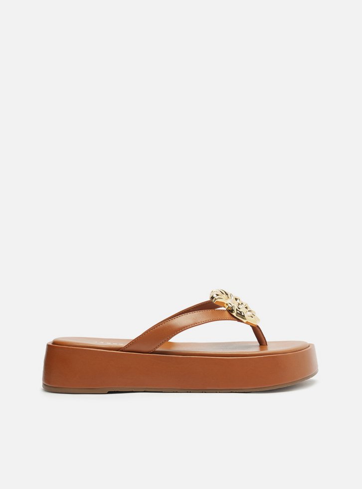 Tamanco Marrom Couro Flatform Metal Concha