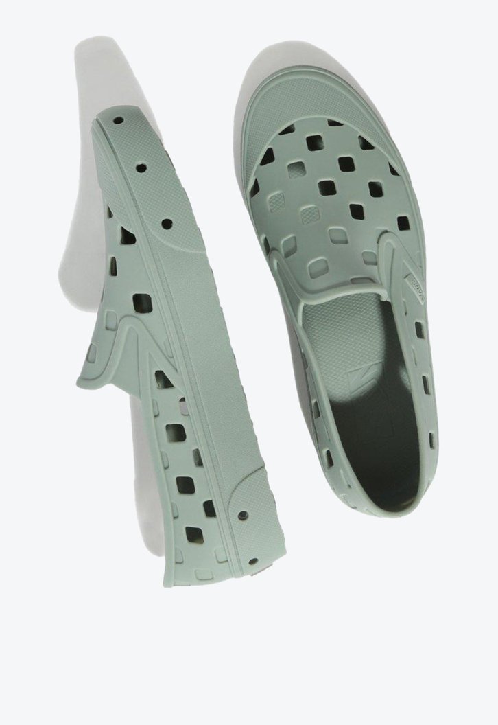 Tênis Vans Slip On Trek Green Milieu