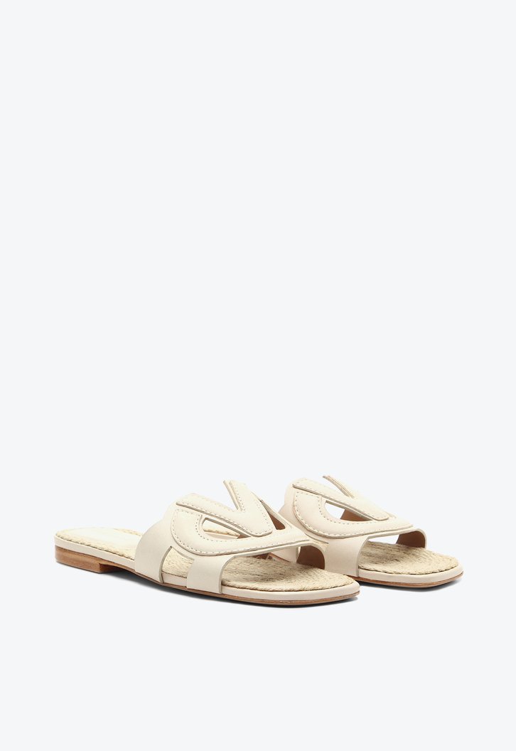 Flat Lorena Bege
