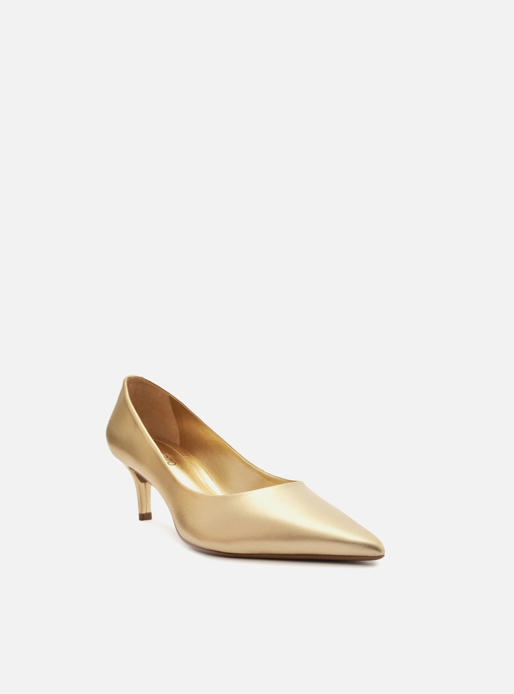 Scarpin Dourado Arezzo Couro Salto Baixo Fino