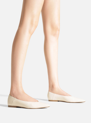 Sapatilha Off-White Couro Bico Fino Gáspea V | ZZ MALL