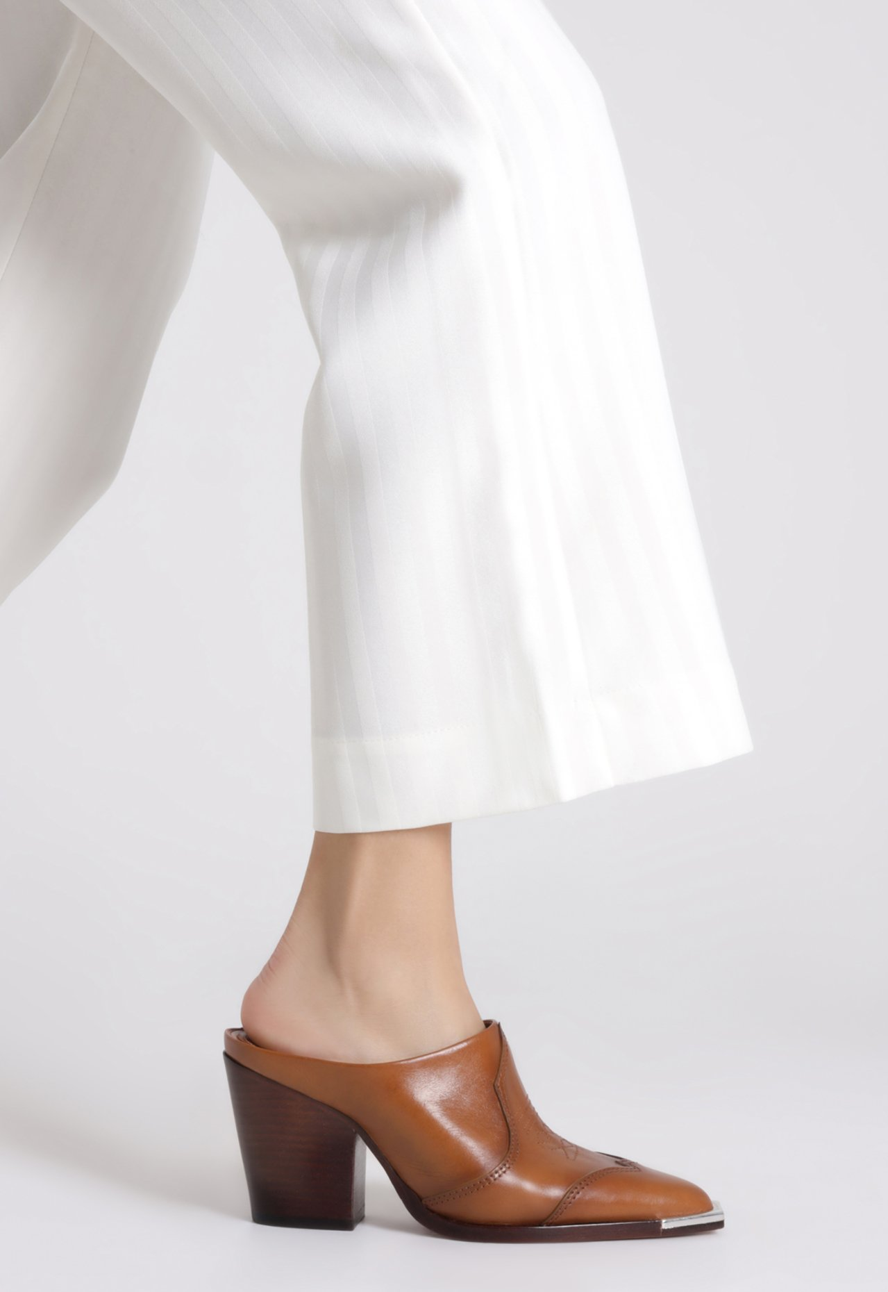 Mule Western Marrom Schutz Couro | ZZ MALL