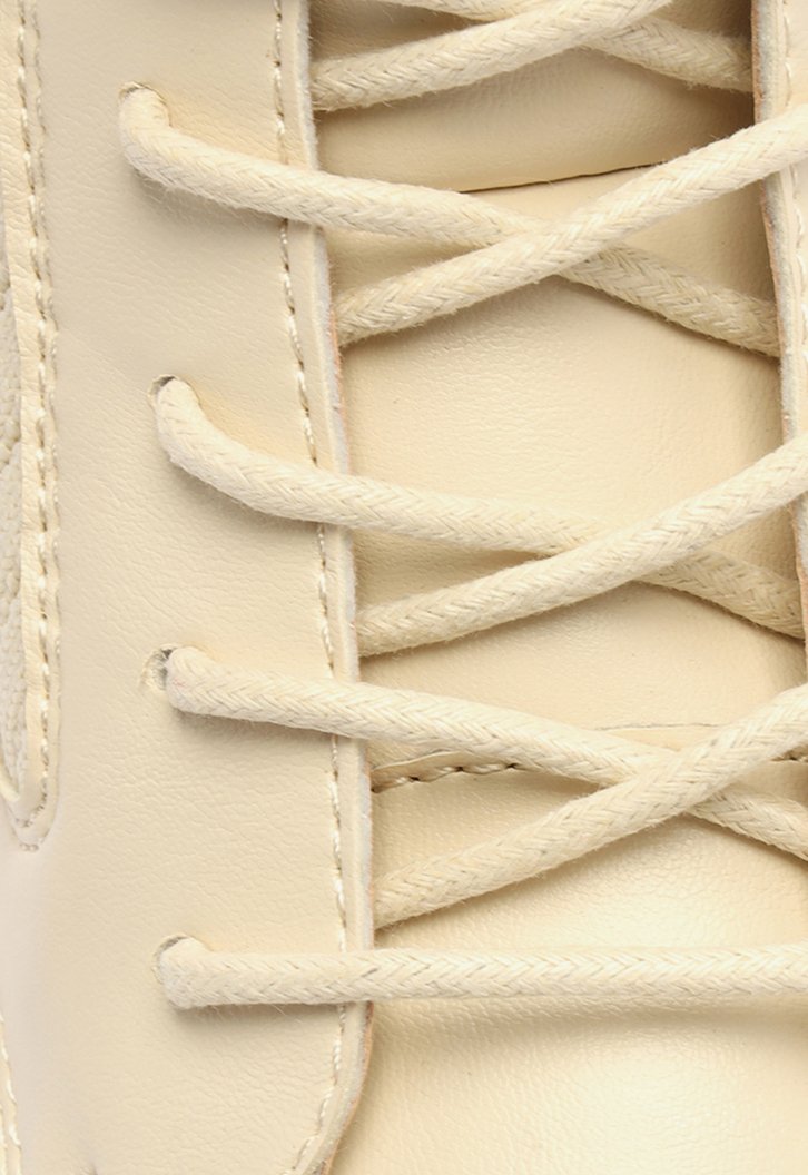 Coturno Cano Médio Off-White Detalhe Knit