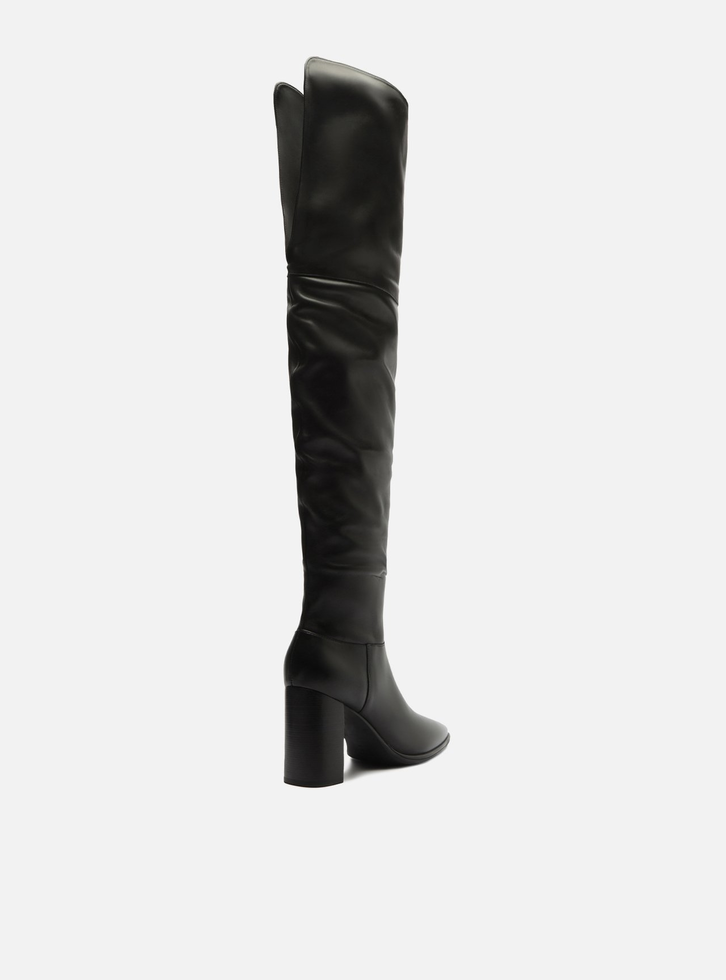 Bota Over The Knee Preta Couro Salto Alto