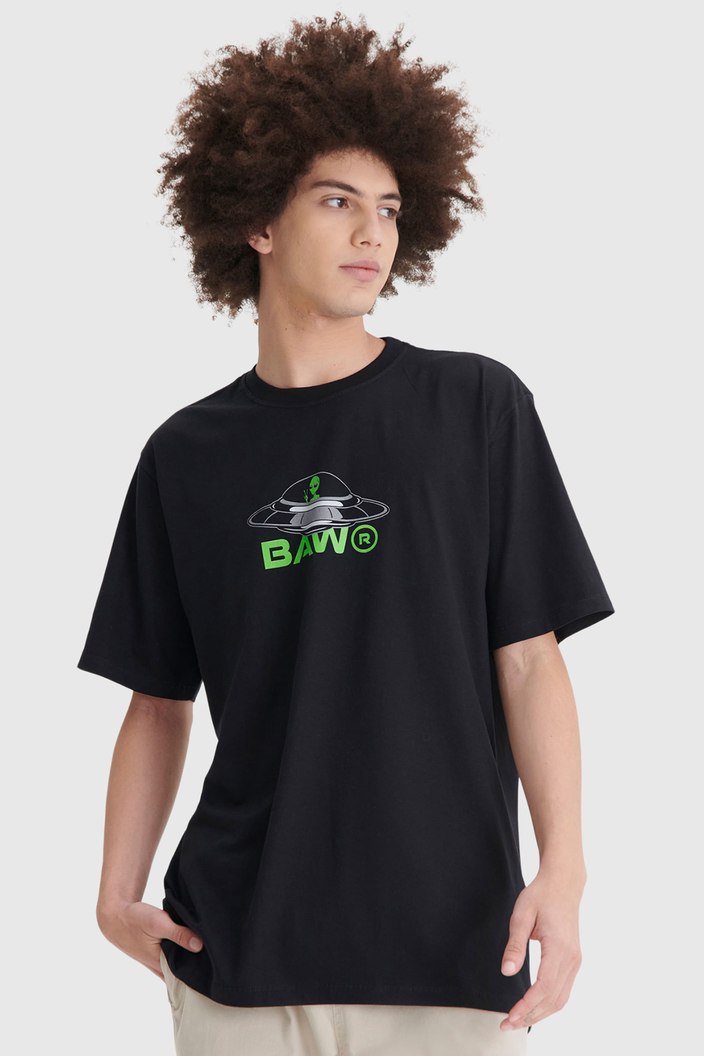 Camiseta Preta Baw Clothing Regular Ufo