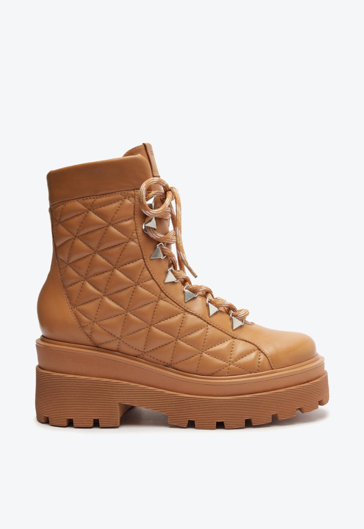 Bota Coturno Marrom Schutz Cadarço Matelassê Couro