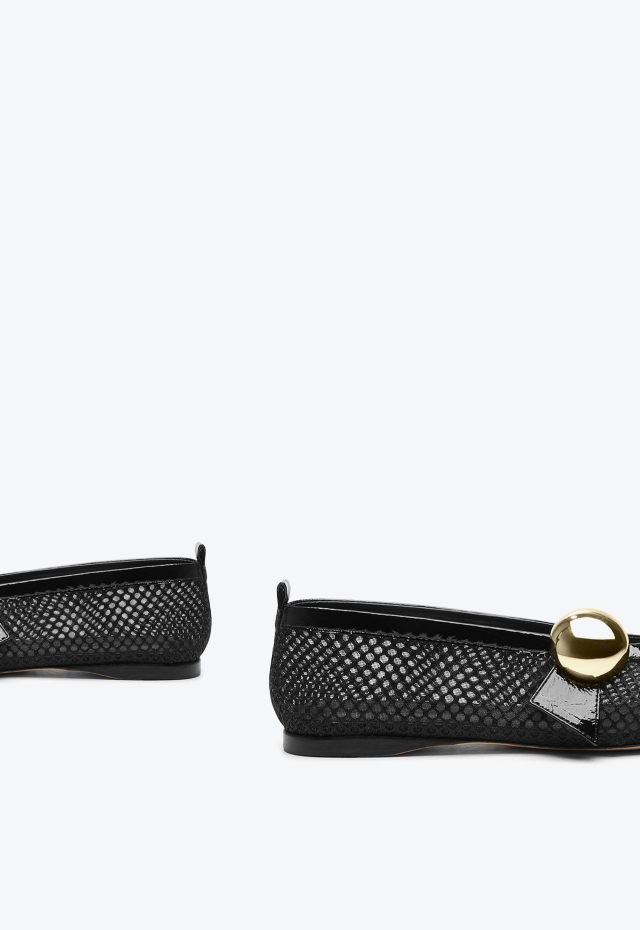 P1083100420002U-05-BASEIMAGE-