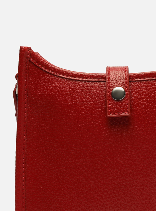 Bolsa Tiracolo Vermelha Média Logo Perfurado
