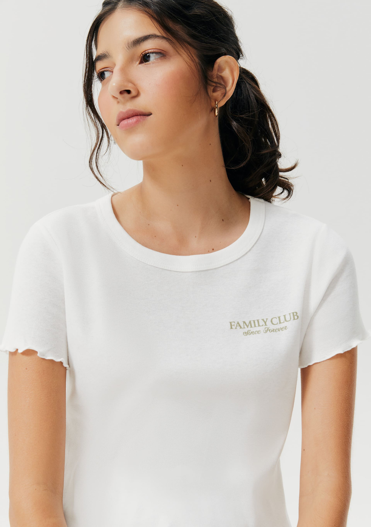 Pijama Curto Off-White Hering Feminino Com Estampa Família