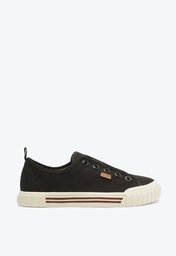 Tênis Slip On Preto Anacapri Alê Ilhós