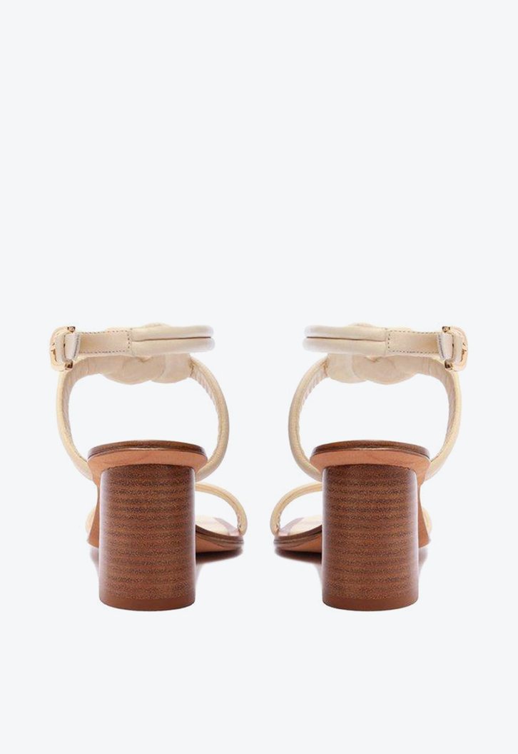 Vicky Square Padded 60 Eggshell