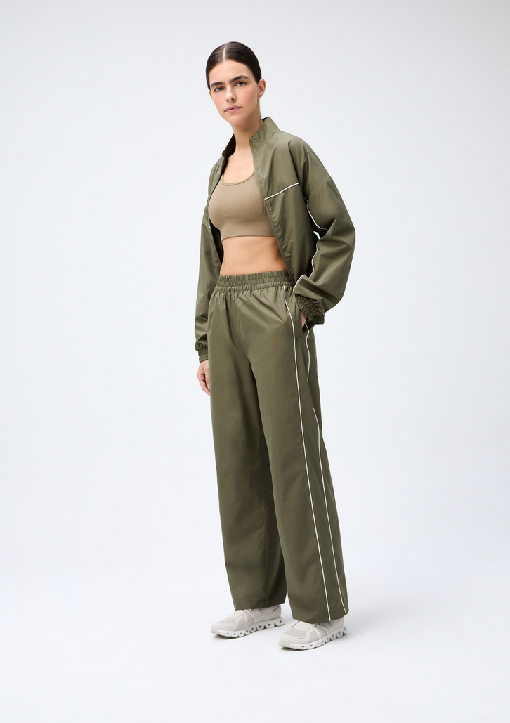 Calça Verde Hering Esportiva Feminina Com Listras