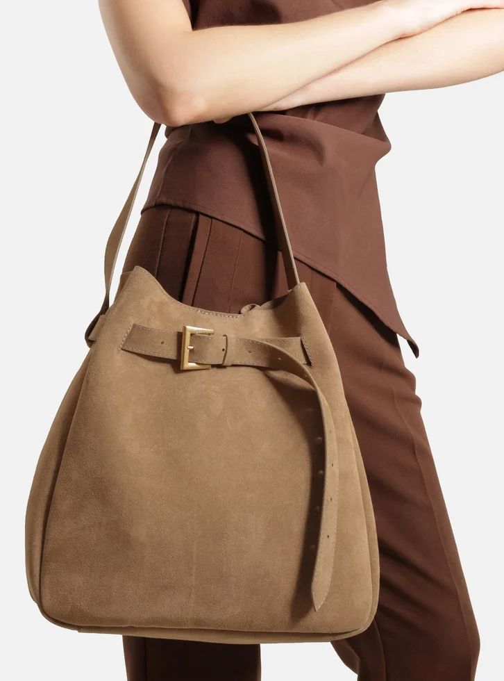 Bolsa Hobo Marrom Couro Grande Fivela