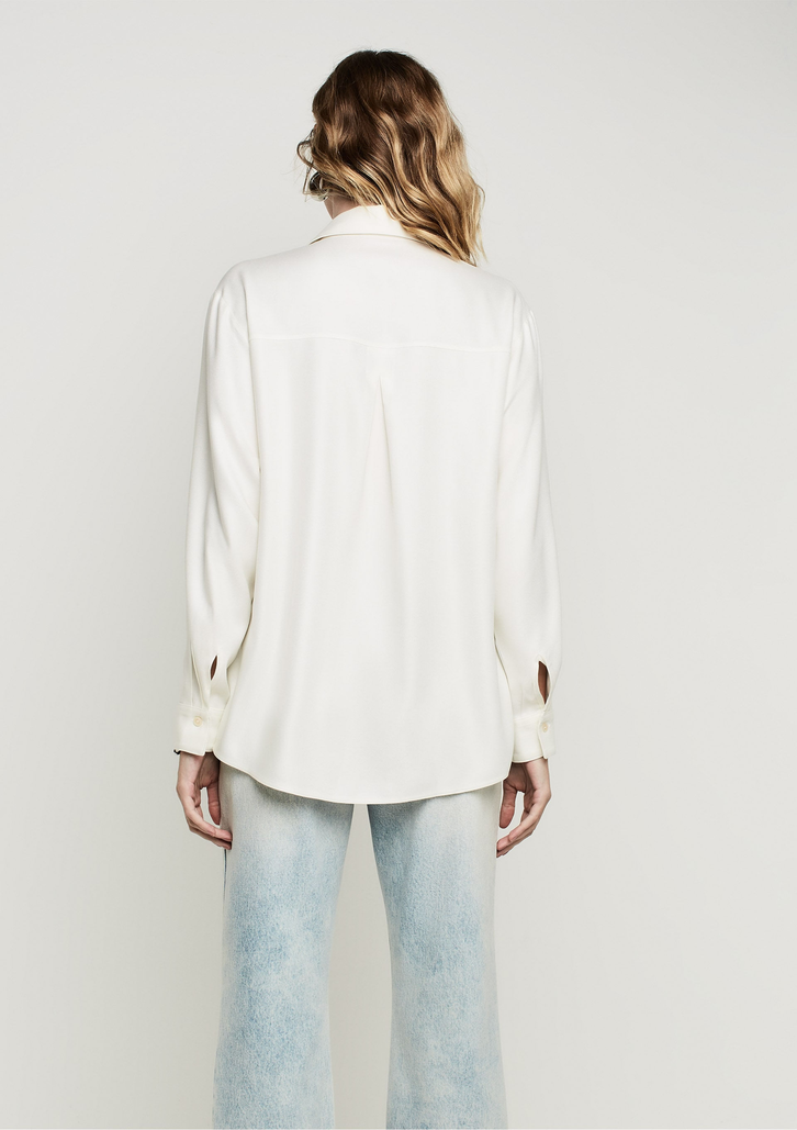 Camisa Reta Off White Dzarm Em Viscose Sarjada | ZZ MALL