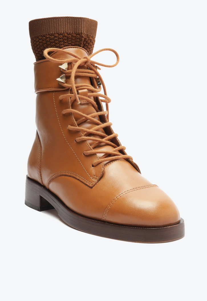 Bota Salto Baixo Couro Marrom