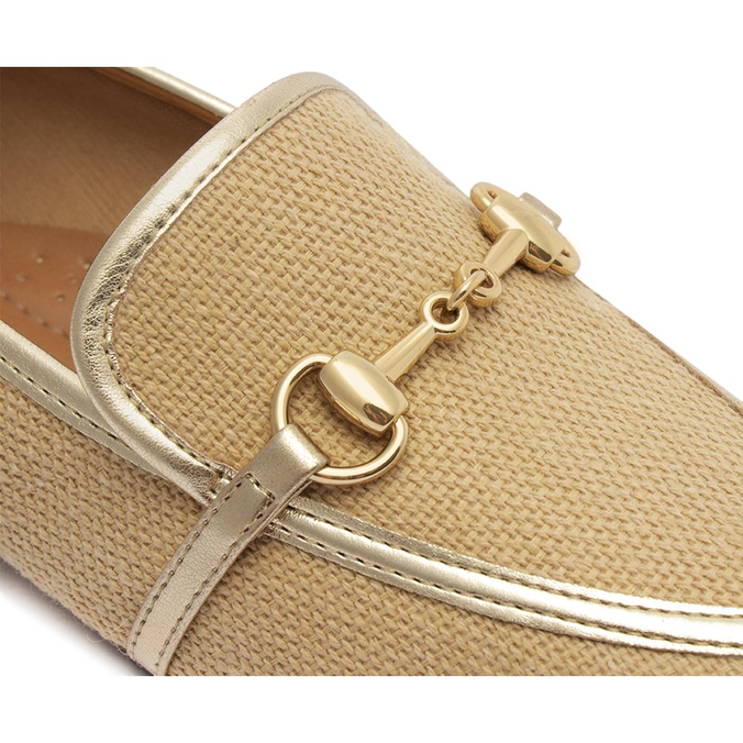 Mocassim Palha com Dourado Detalhe Bridão
