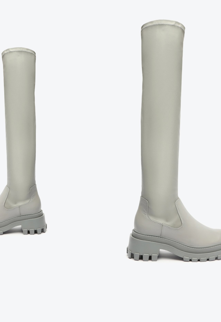 Bota Over the Knee Tratorada Kendy Up Cinza