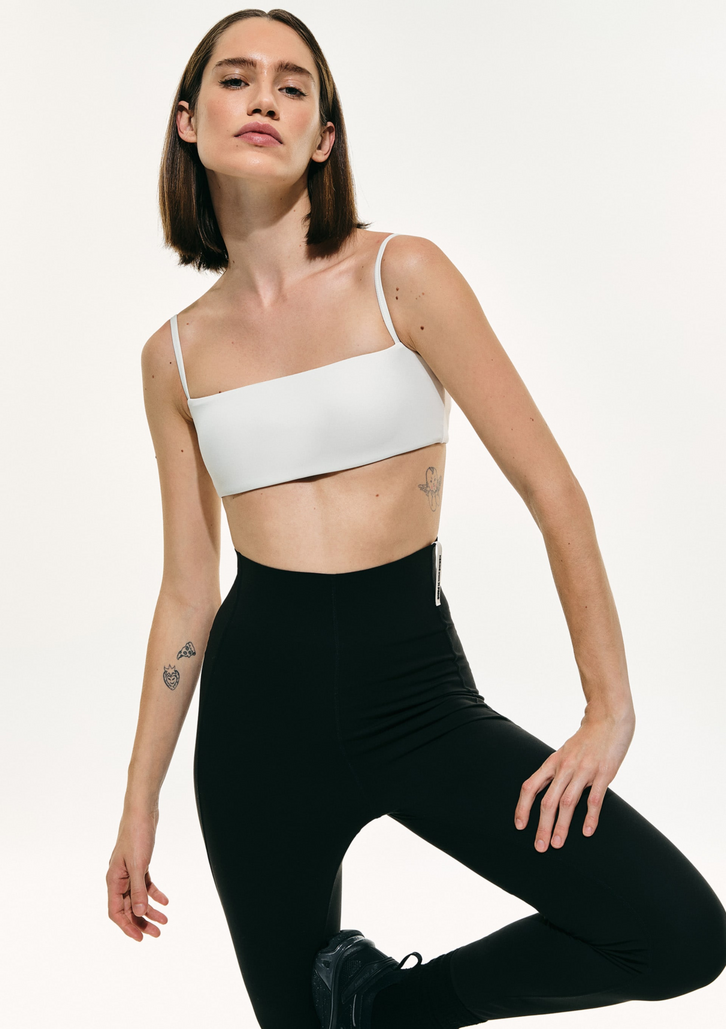 Top Reto Off-white Hering Sports + FRNC