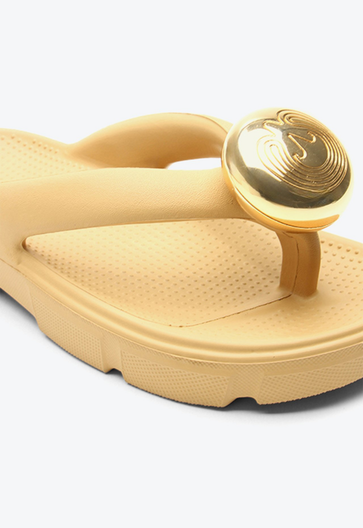 Flat Mirella Caramelo