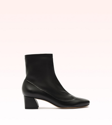 靴 melt the lady pointed skinny short boots Skinny Bootie 45 Mousse | ZZ MALL