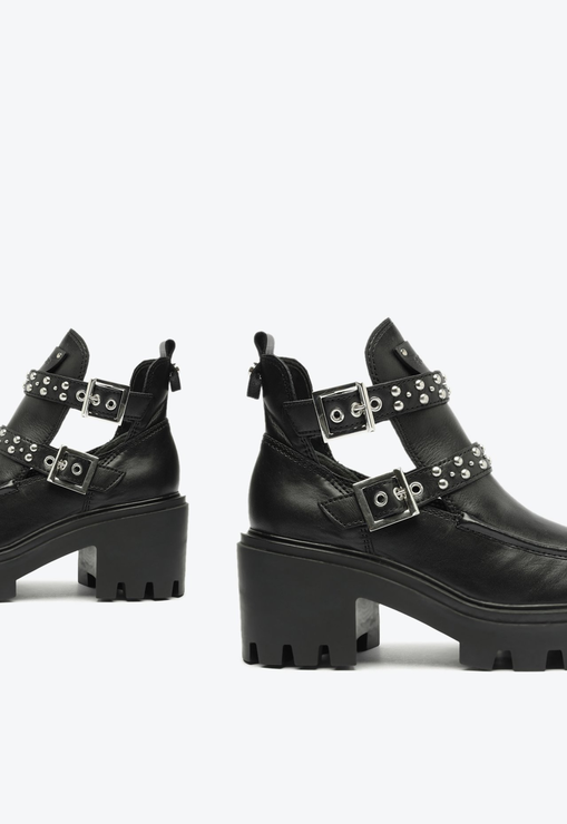 Bota Fivela Couro Preta