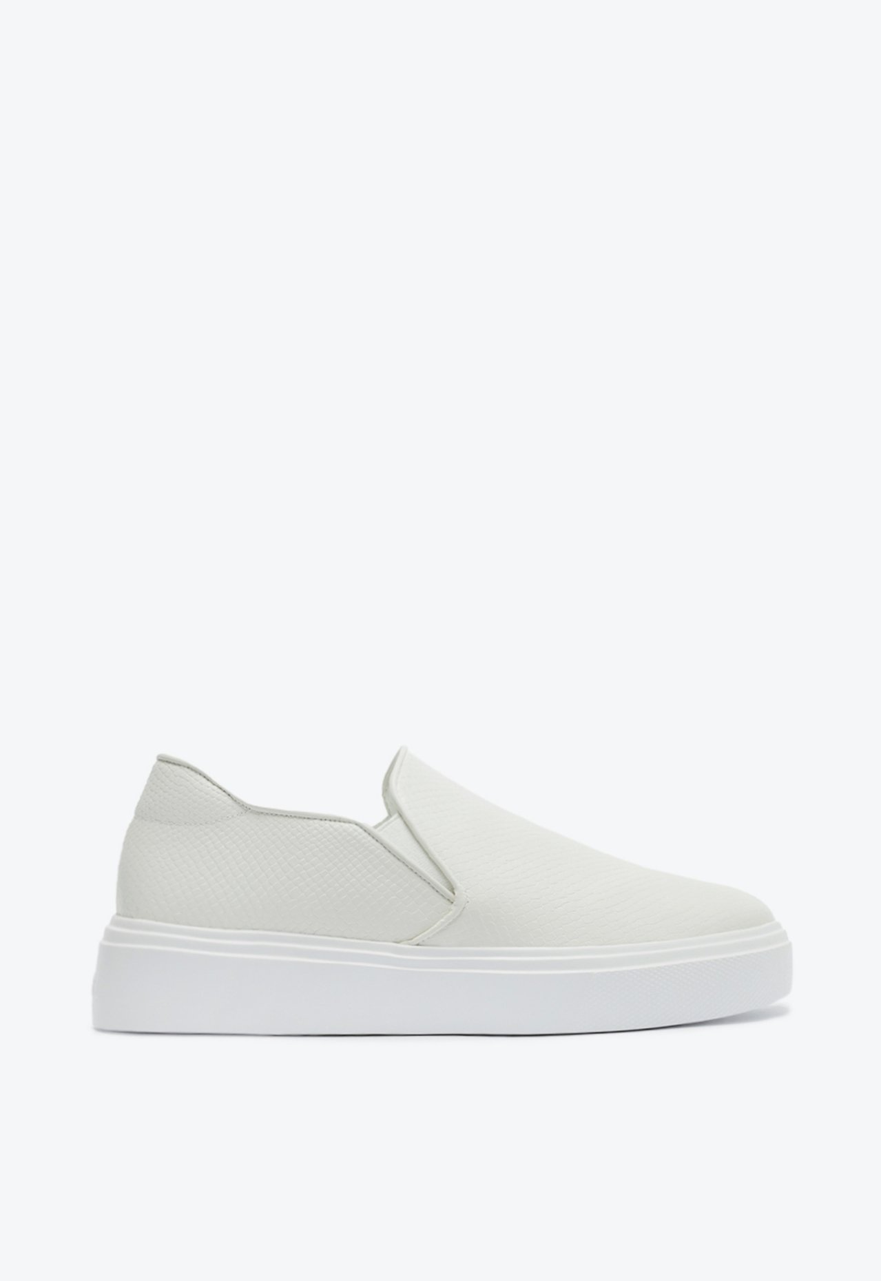 TĂȘnis Slip On Branco Schutz Couro TĂȘnis Slip On Branco Schutz Couro