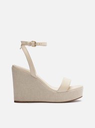 Sandália Branca Plataforma Tiras Cassis