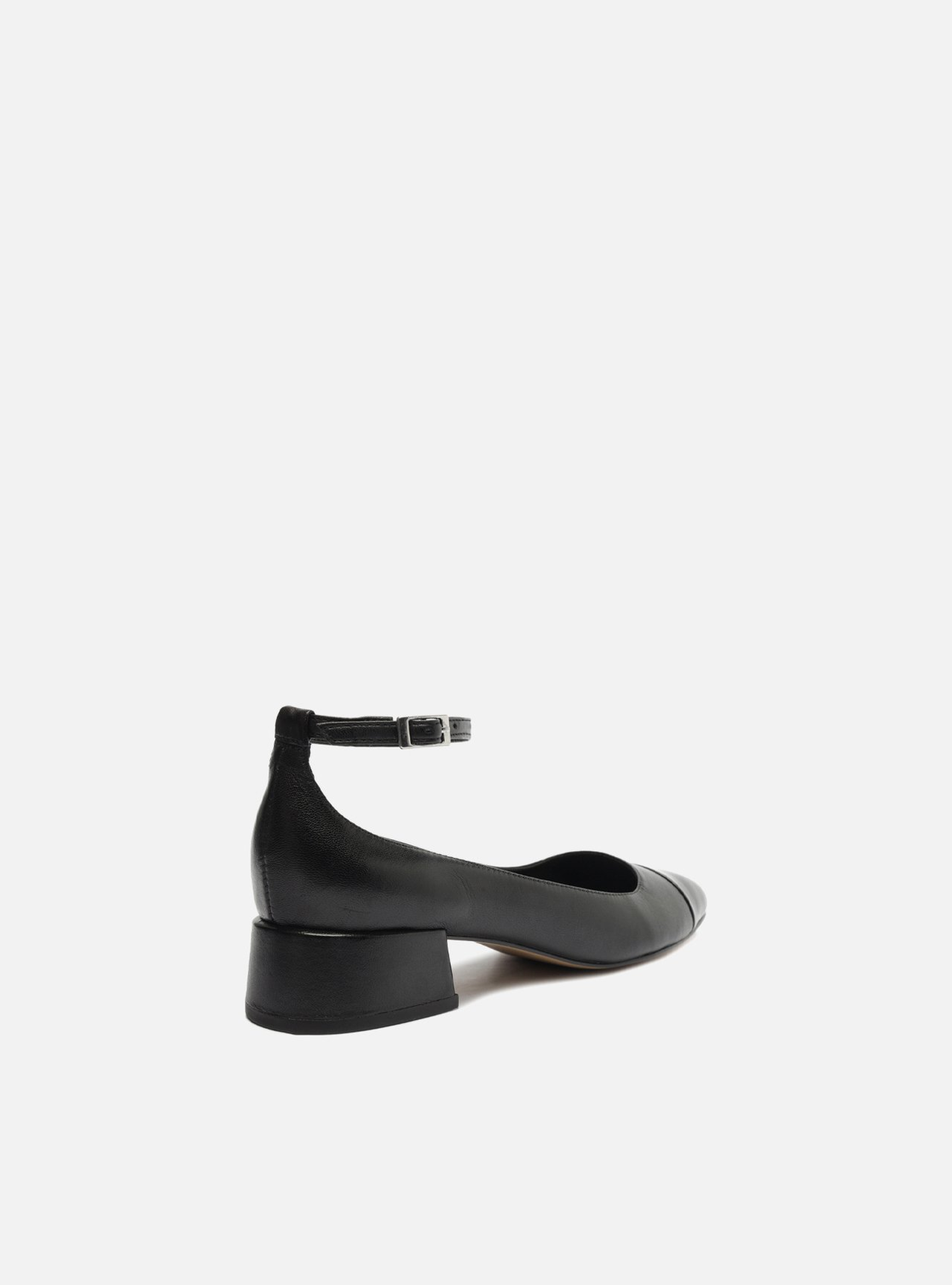 Sapato Preto Arezzo Boneca Couro Bico Quadrado Cap Toe | ZZ MALL