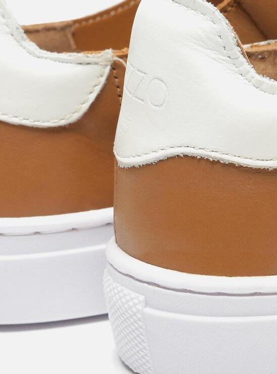 Tenis sale arezzo marrom
