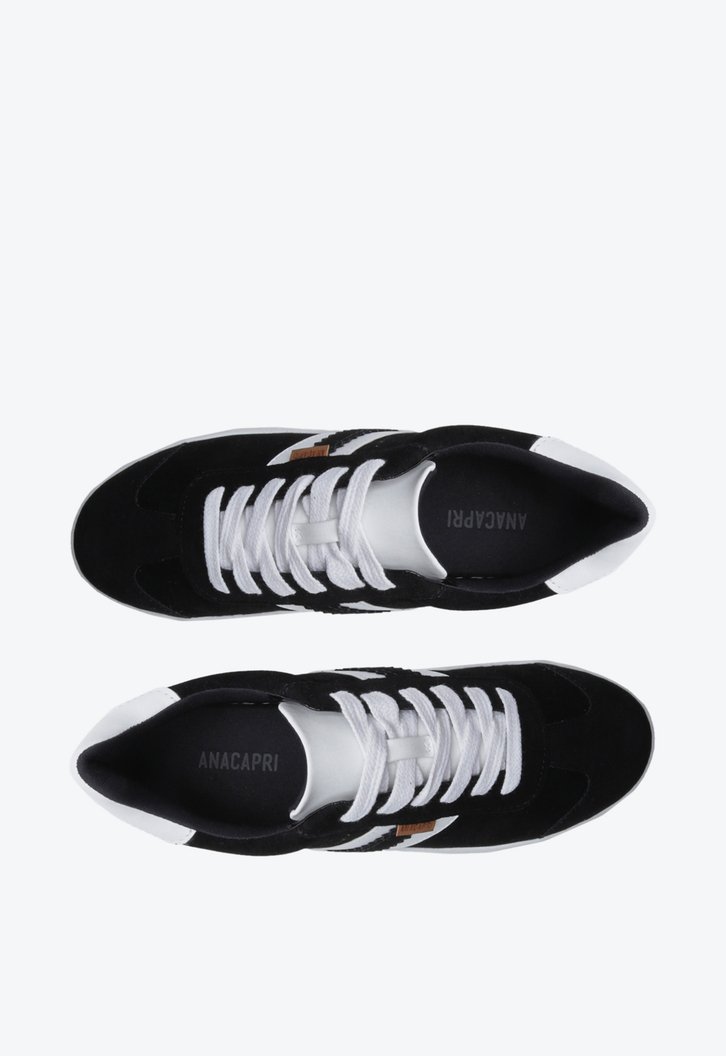 Tênis de Amarrar Preto Listra Lateral