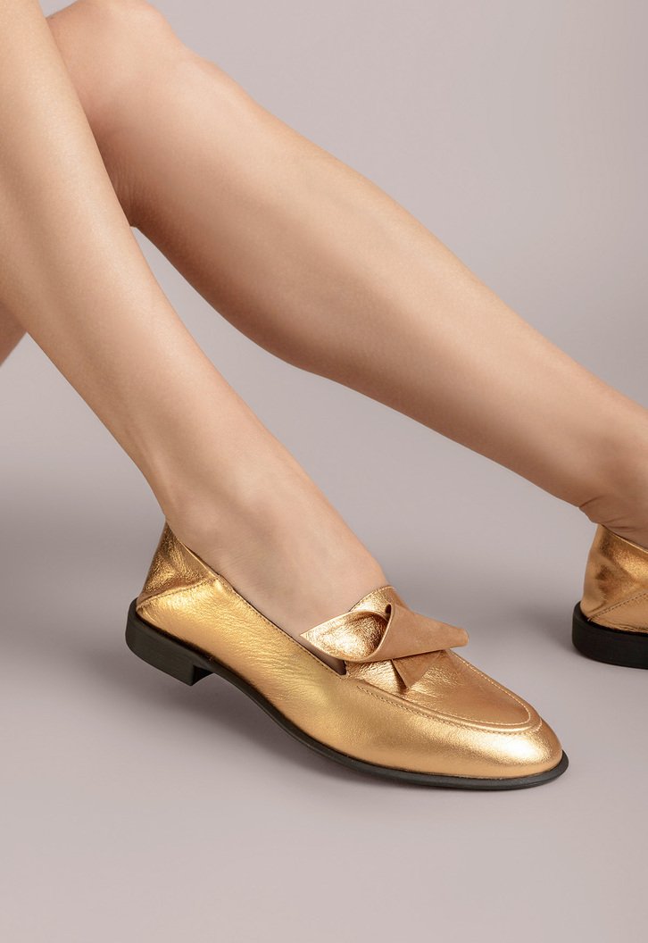 Mocassim Dourado Vicenza Denia | ZZ MALL