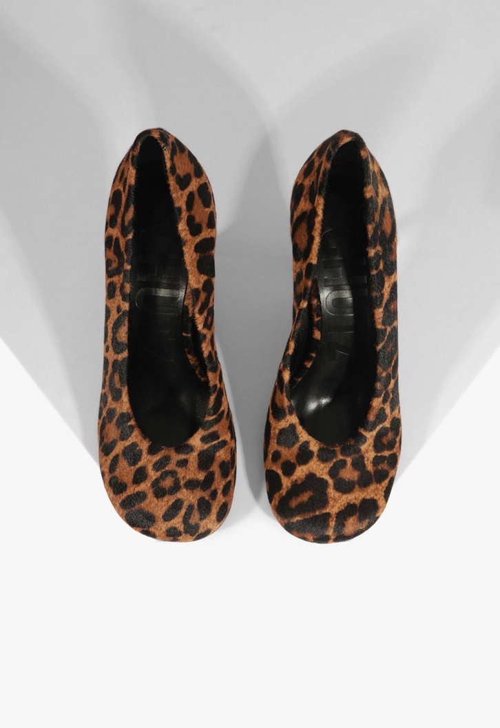 Scarpin Couro Salto Fino Alto Animal Print