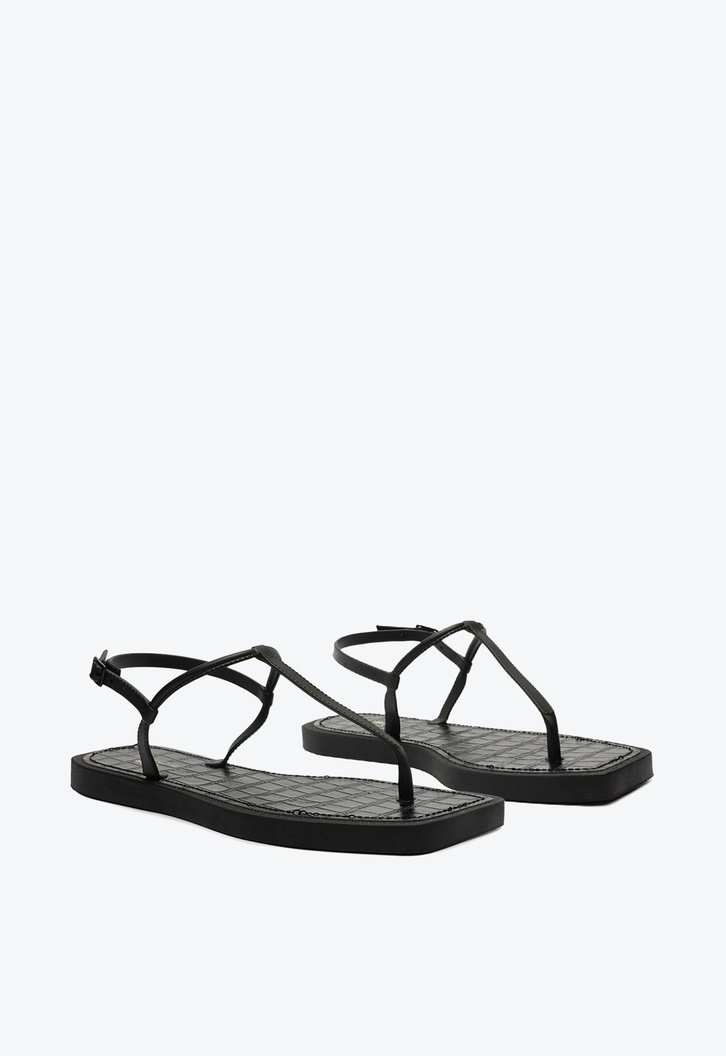 Kit Sandália Rasteira Preta Square Palmilha Croco e Bag