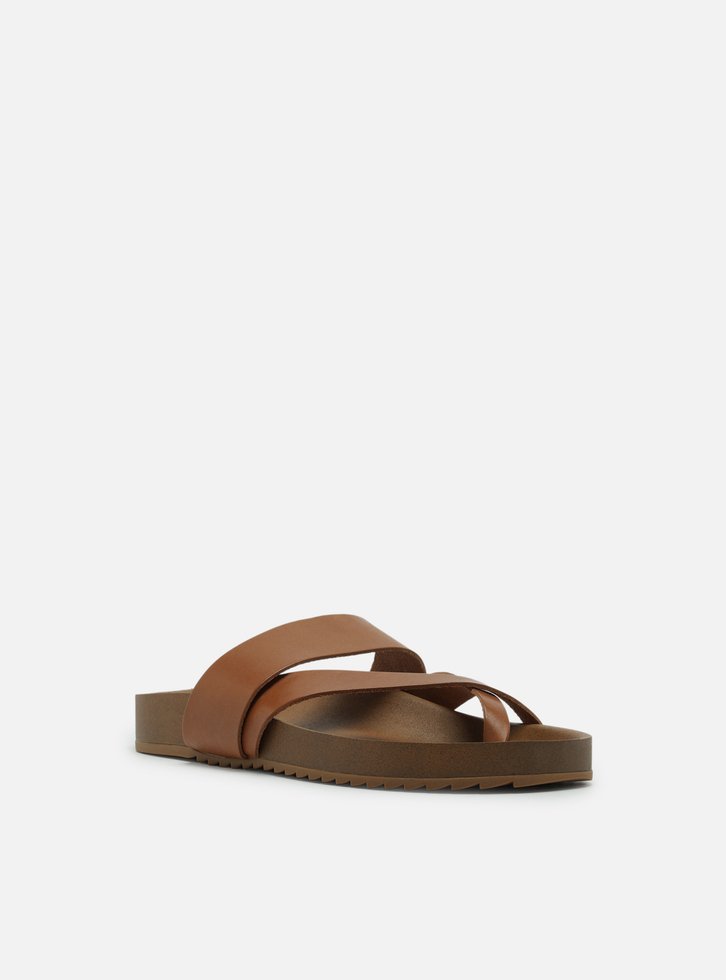 Papete Marrom Couro Flatform Tiras Cruzadas