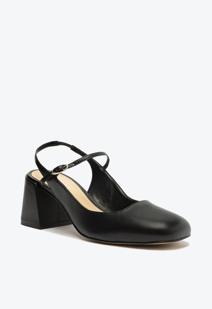 Sapato Preto Arezzo Bonéca Couro Salto Bloco Tira Slingback