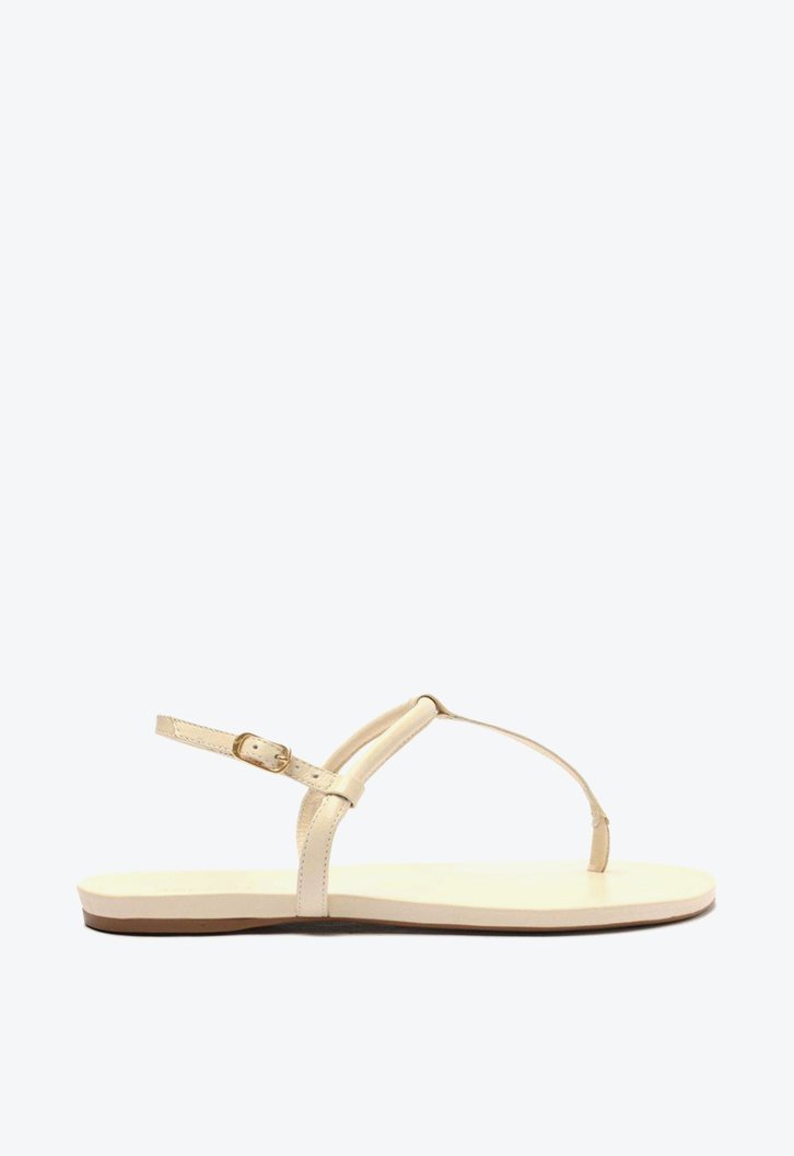 Sandália Rasteira Básica Off-White Arezzo Tiras Slim