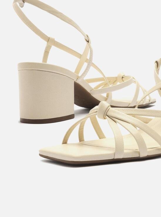 SANDÁLIA OFF-WHITE AREZZO BLOCO BICO QUADRADO TIRAS NÓ