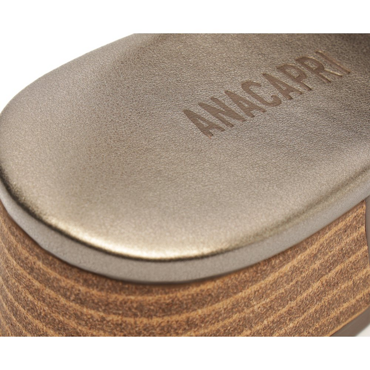 Sandália Salto Bloco Tiras Cruzadas Couro Prateada