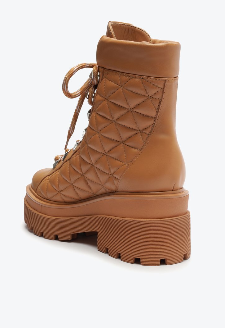 Bota Coturno Marrom Schutz Cadarço Matelassê Couro