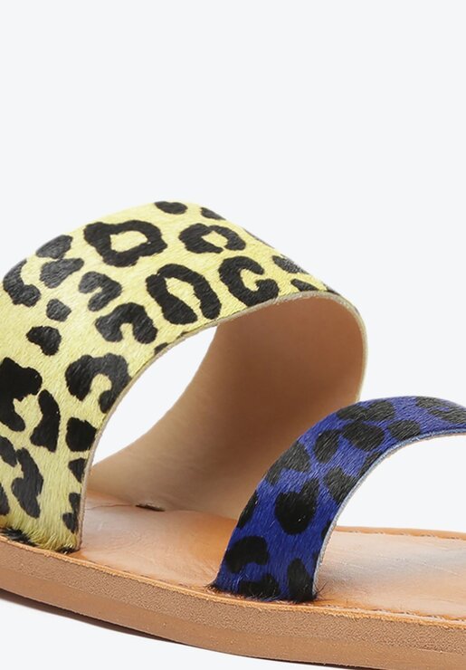 SANDÁLIA RASTEIRA ANIMAL PRINT SCHUTZ SLIDE COURO BICOLOR