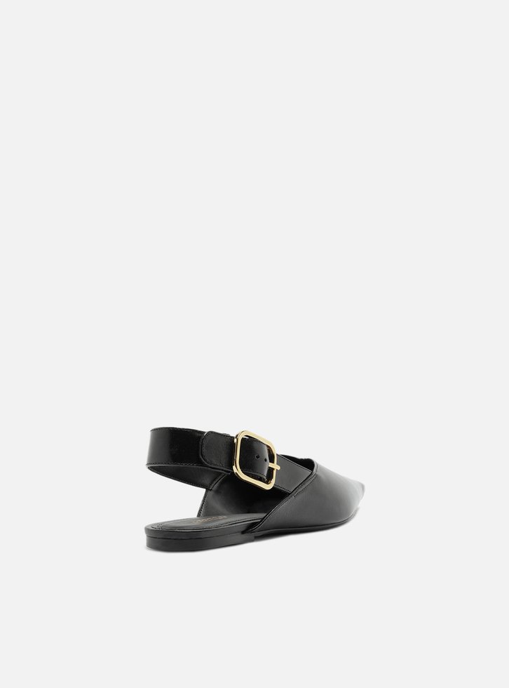 Sapatilha Preta Couro Slingback Fivela