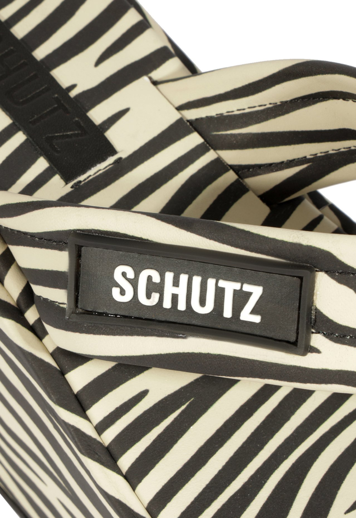 Chinelo Zoe Plataforma Estampa Zebra