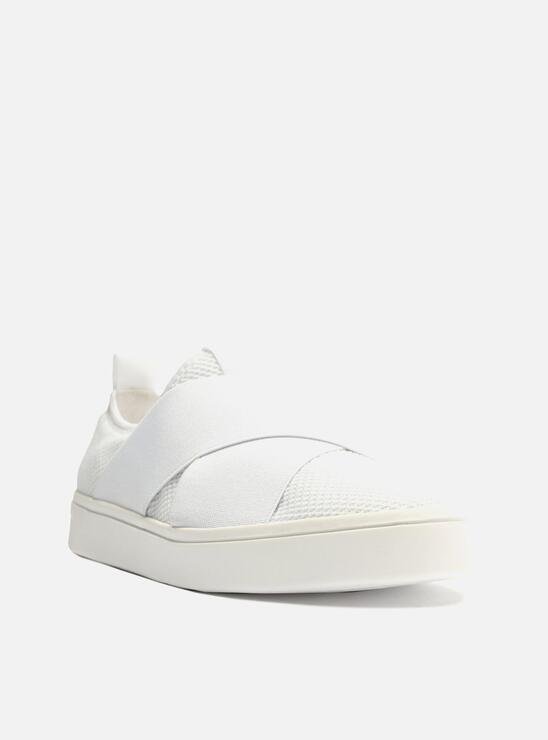 SLIP ON BRANCO AREZZO TECIDO SOLA BAIXA ELÁSTICOS