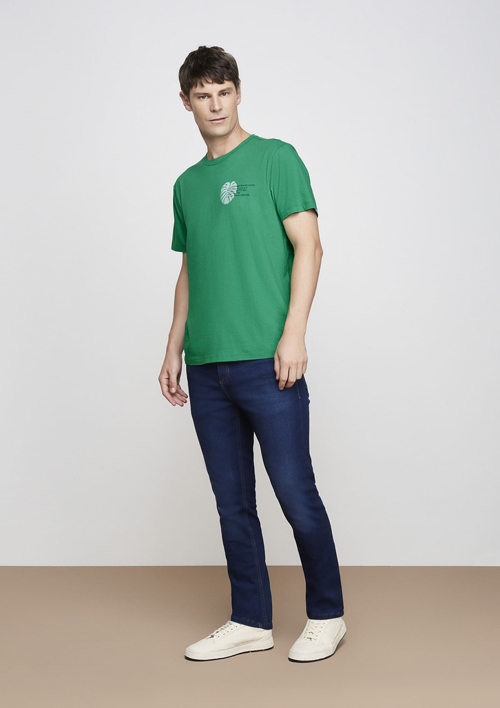 Camiseta Verde Bandeira Dzarm Masculina Manga Curta Decote Redondo