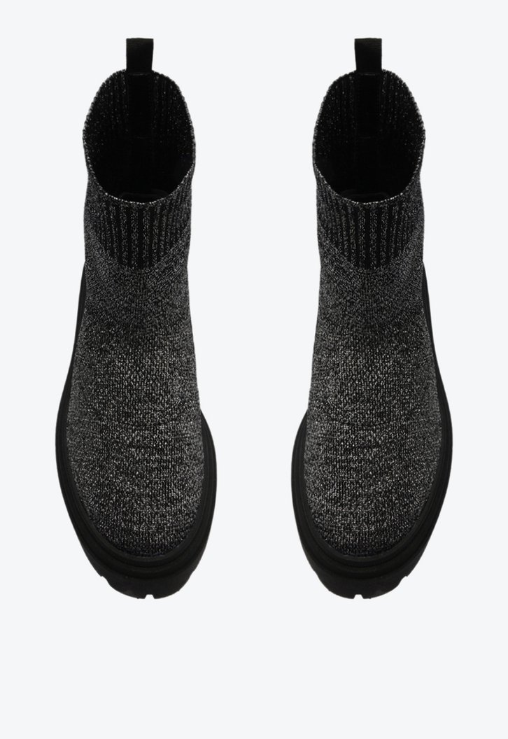Bota Preta Metalizada Anacapri Tratorada Cano Baixo Knit