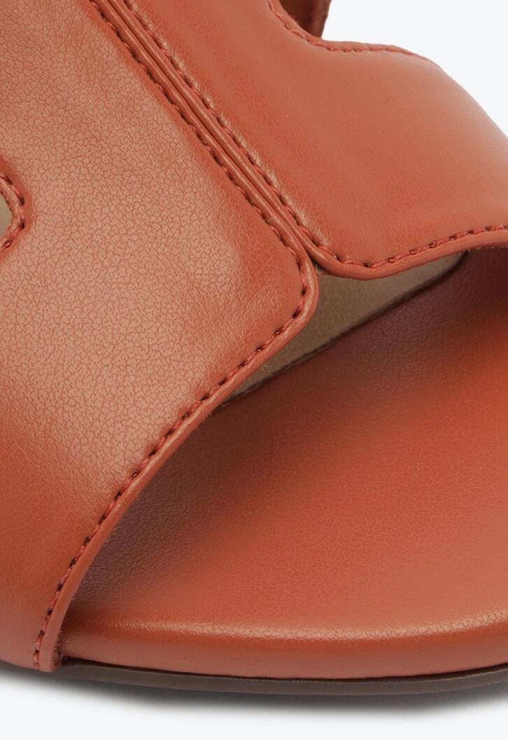 Rasteira Recortes Tira H Marrom