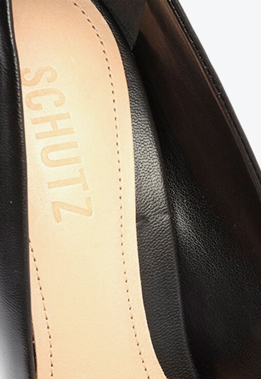 SAPATO SCARPIN PRETO SCHUTZ PUMP NOVO COURO