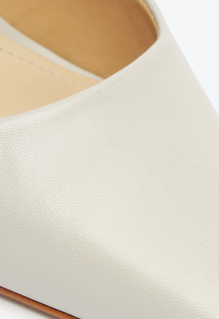 Scarpin Couro Cinza