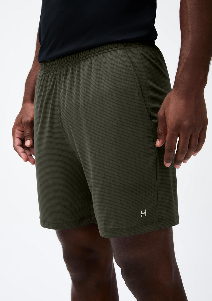 Bermuda Marrom Hering Sports Esportiva Básica Masculina Easy Care